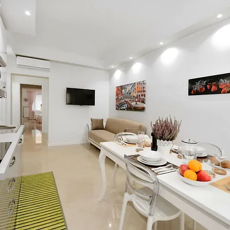 Ludovisi Barberini Grand Apartment Rome
